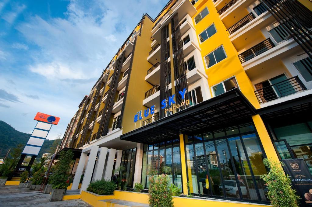 Готель Blue Sky Patong Екстер'єр фото