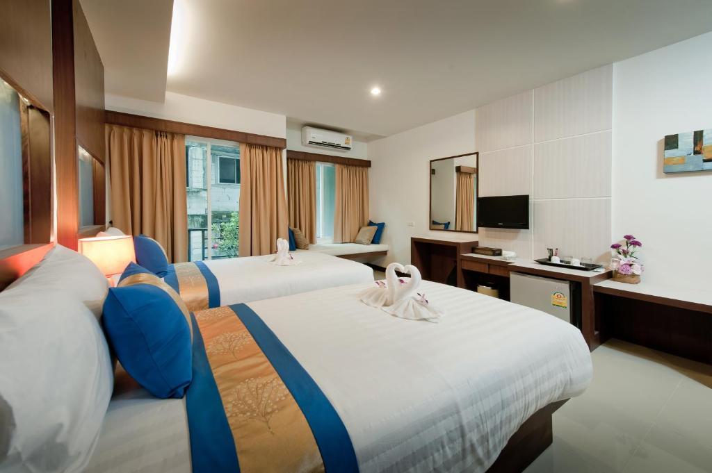 Готель Blue Sky Patong Номер фото