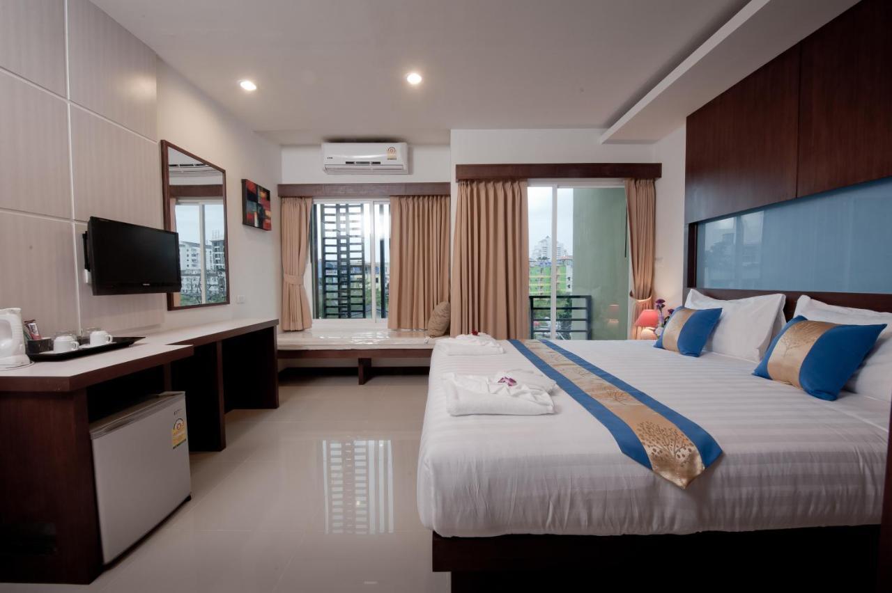 Готель Blue Sky Patong Номер фото