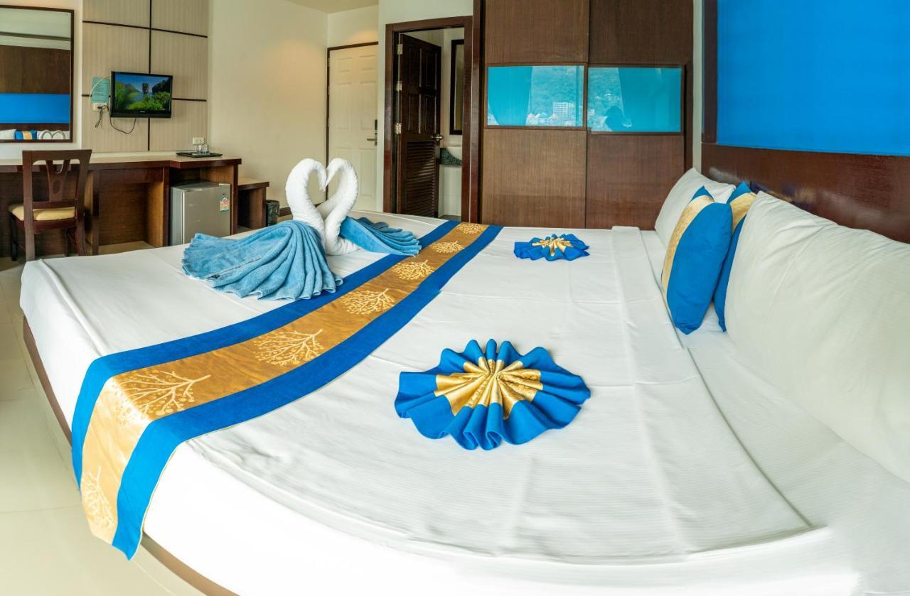 Готель Blue Sky Patong Екстер'єр фото